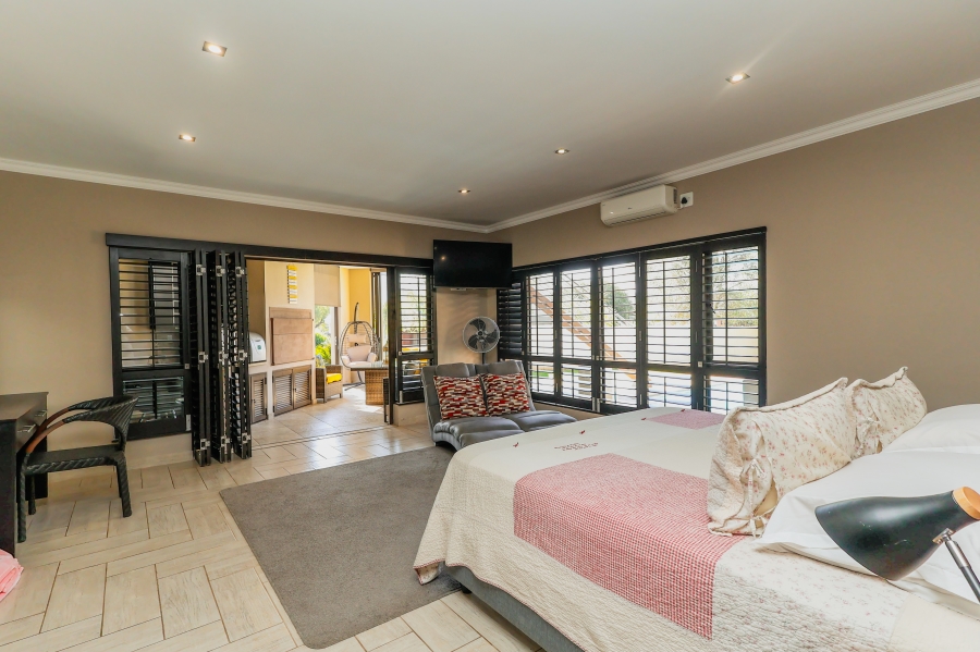 3 Bedroom Property for Sale in The Coves North West